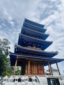 お母様の眠る中山寺へ